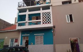 In The Heart Of Praia - Family B&B